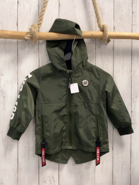  Regenjacke  Gr. 98  oliv Kapuze weiße Schrift 
