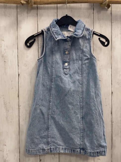 Zara  Kleid  Gr. 116  blau Jeans Kragen 
