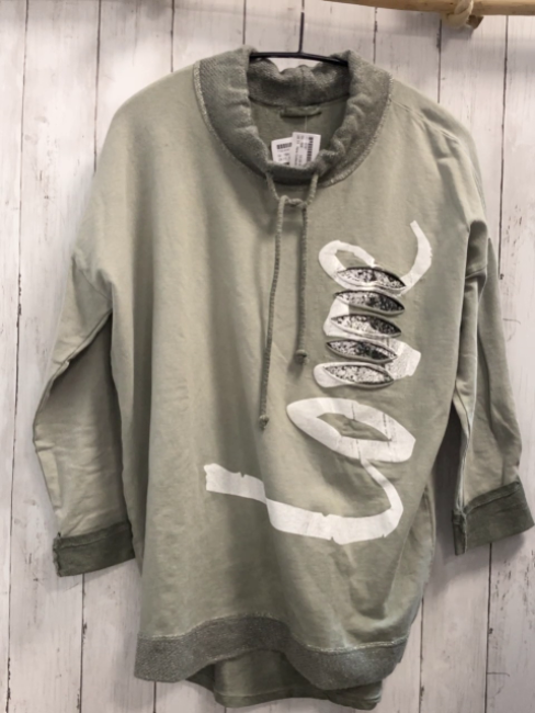 New Collection  Pullover  Gr. 164  mint Bund + Kragen mit silber Glitzerfäden Schrift mit silber Glitzer + Pailetten 