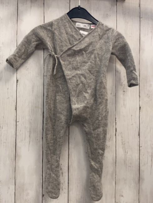 zara Overall Gr. 68  grau 100% Kaschmir