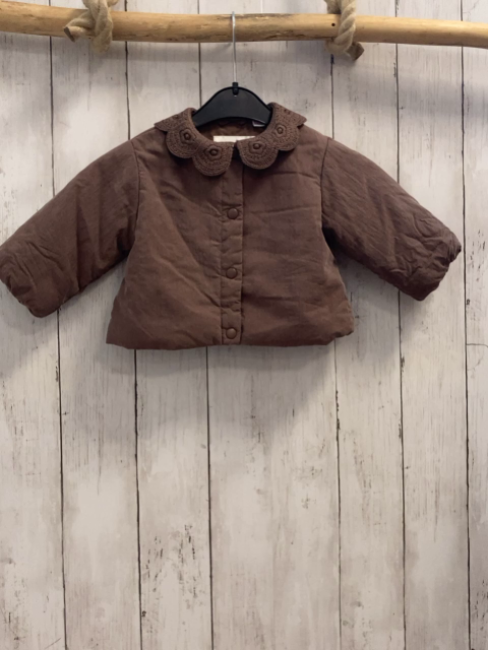 zara Jacke Gr. 68  braun Häkelkragen