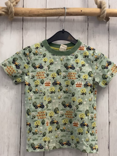 Alana  T-Shirt  Gr. 104  mint Bäume Traktoren Gemüse 