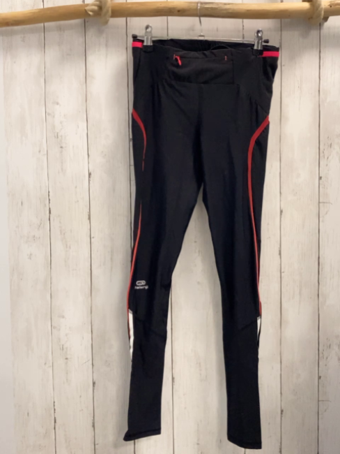 Decathlon  Sportleggings  Gr. 164/170  schwarz roter Bund silber Reflektorstrefein 