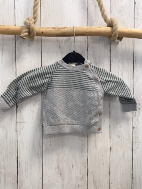 Alana  Pullover  Gr. 68  hellgrau + grüne Streifen + Punkte Strick