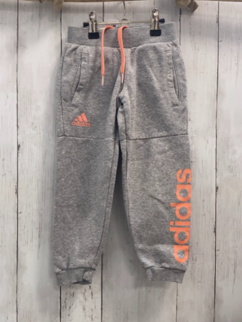 Adidas Jogginghose Gr. 104  grau aprikot Schrift Kordel