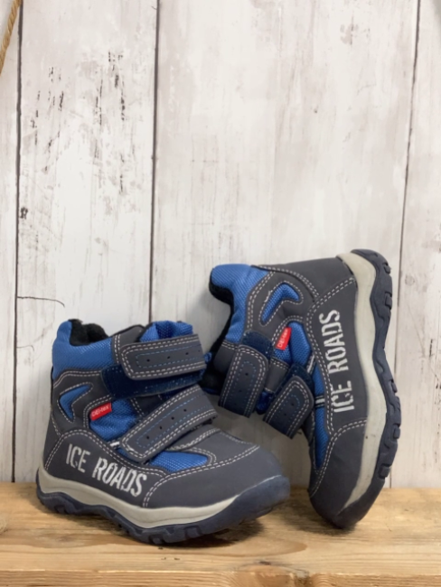   Boots  Gr. 24  grau hellblau weiße Nähte gefüttert 