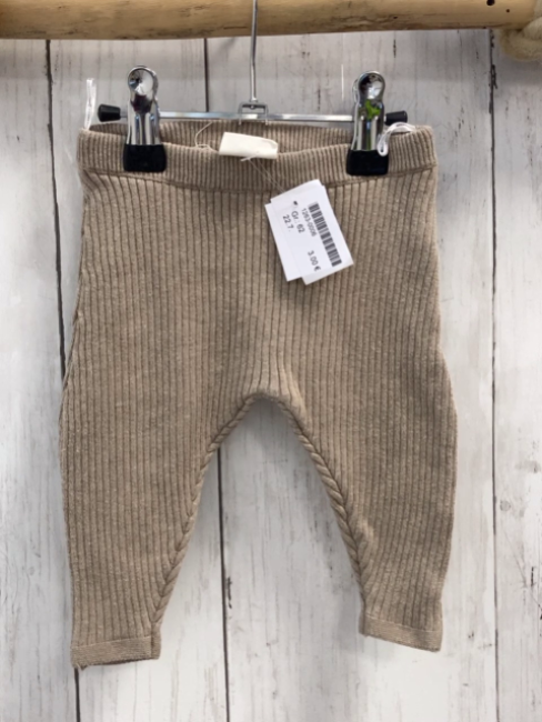  Jogginghose Gr. 62  beige gerippt