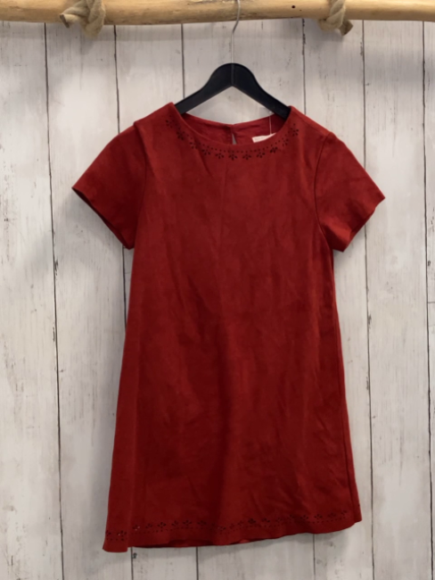 Zara  Kleid  Gr. 116  rot Lochmuster 