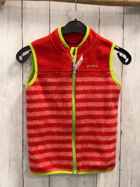 jako-o  Weste  Gr. 104  rot weiße Streifen Fleece hellgrüner Bund 