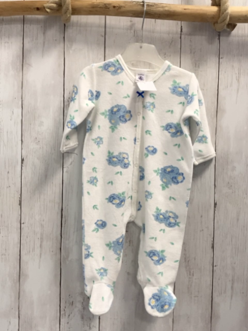 petit bateau Schlafanzug Gr. 68  weiß blaue Blumen Nicky