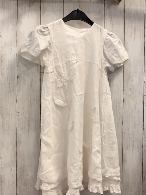 Oilily Kleid Gr. 116  weiß Blumen