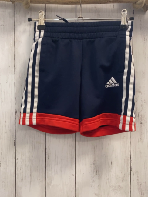 Adidas  Sportshorts Gr. 116  blau roter Saum weiße Seitestreifen 