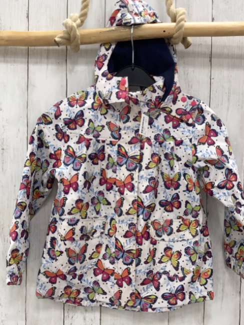  Regenjacke Gr. 122  weiß blaue Punkte Schmetterlinge