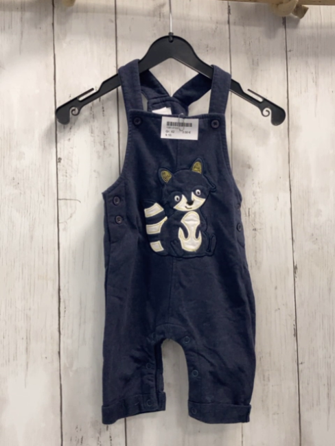  Latzhose Gr. 62  blau Waschbär