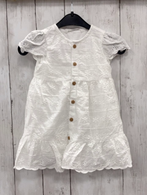   Kleid  Gr. 74  weiß Lochstickerei 