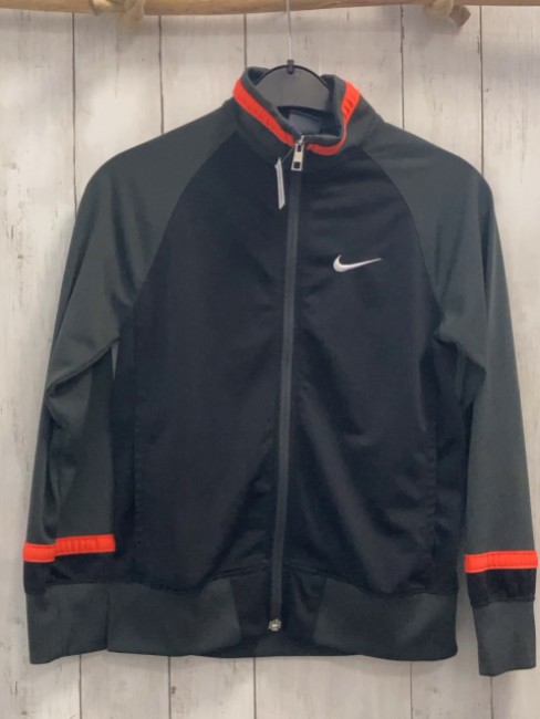 Nike  Joggingjacke  Gr. 140  schwarz oliv orange 