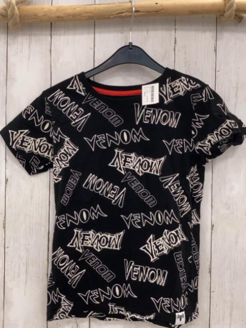 Mavel  T-Shirt  Gr. 128  schwarz weiße Schrift Venom 