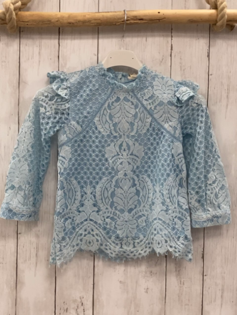 River Island  Bluse  Gr. 104  hellblau zweilagig hellblau weiße Blumenstickerei 