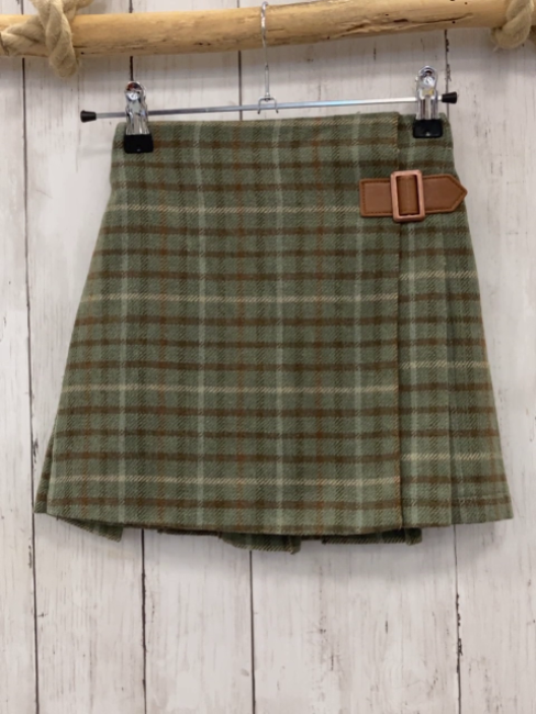 Next  Rock Gr. 116  kiwi braun beige kariret braune Schnalle 14 % Wolle 