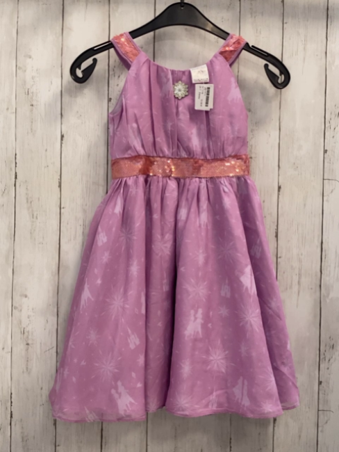 Disney  Kleid  Gr. 116  lavendel weiße Frozenmotive Gürtelband mit hellroten transparenten Pailetten Unterrock