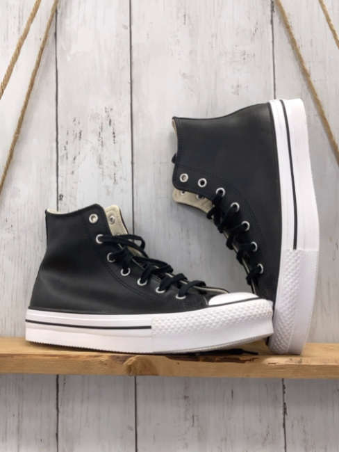 Converse  Boots  Gr. 39  schwarz weiße dicke Sohle 