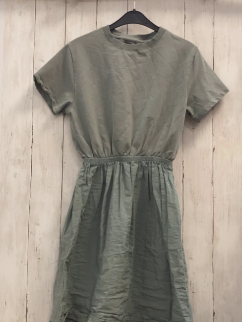 Zara  Kleid  Gr. 158/164 Sweatoberteil kiwi Rock
