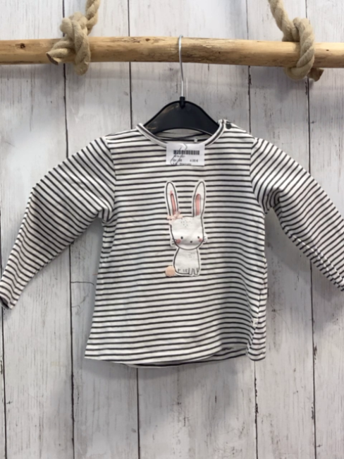 Staccato  Langarmshirt  Gr. 68  weiß graue Streifen Hase 