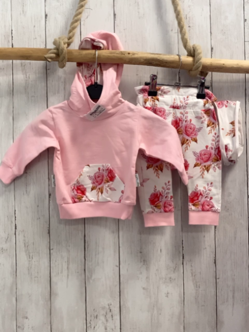 3tlg Baby Sweets  Pullover Jogginghose + Stirnband  Gr. 68  rosa + weiß mit Blumen 