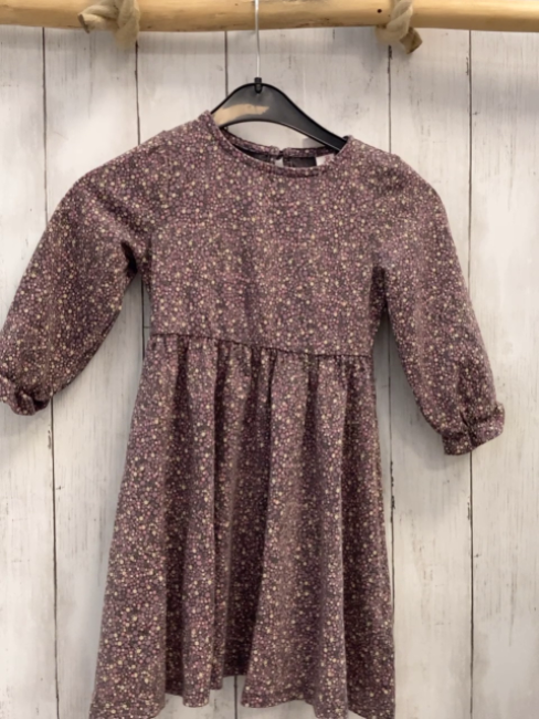 Kleid Gr. 98  lila Blumen