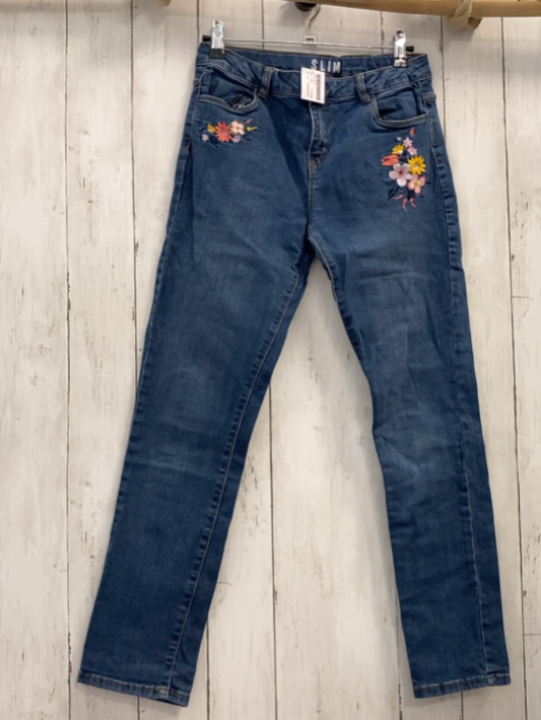 Vertbaudet  Hose  Gr. 152  blau Jeans gestickte Blumen Bund verstellbar 