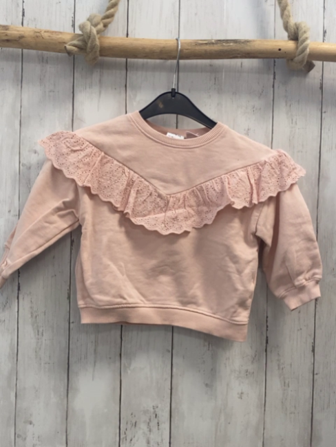 Zara  Pullover  Gr. 92  rosa Rüschen mit Lochstickerei 