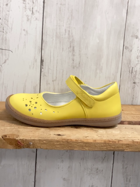 neu Primigi  Schuhe  Gr. 30  gelb 