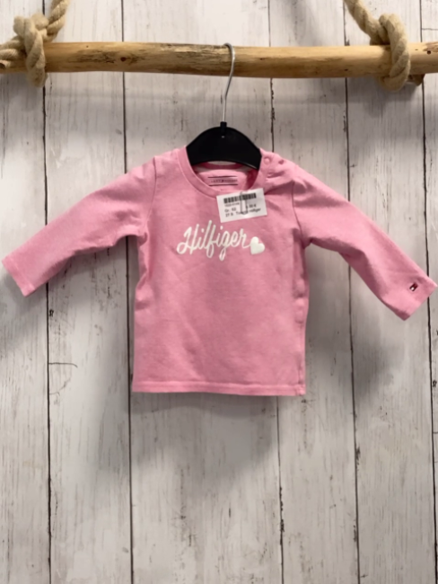 Tommy Hilfiger Langarmshirt Gr. 62  rosa weiße Schrift