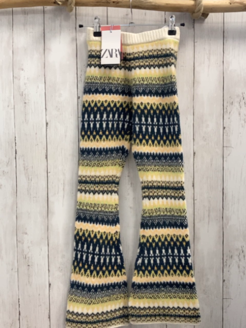 neu zara Hose Gr. 140  beige gelb blau gemustert Strick NP 22,95€