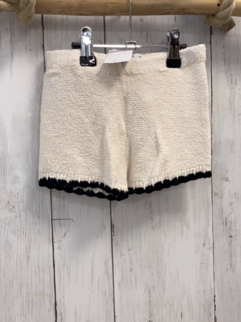zara Shorts Gr. 98  natur Strick schwarzer Bund