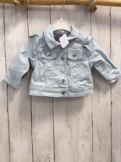 H&M Jeansjacke Gr. 68  hellblau Rüsschen