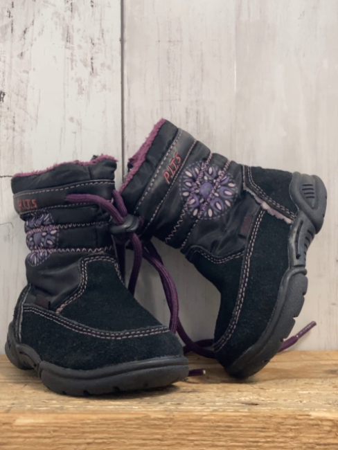   Stiefel  Gr. 20  schwarz pflaume Bund Kristall gefüttert 