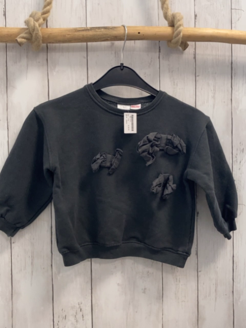 Zara  Pullover  Gr. 116  grau große Schleifen 
