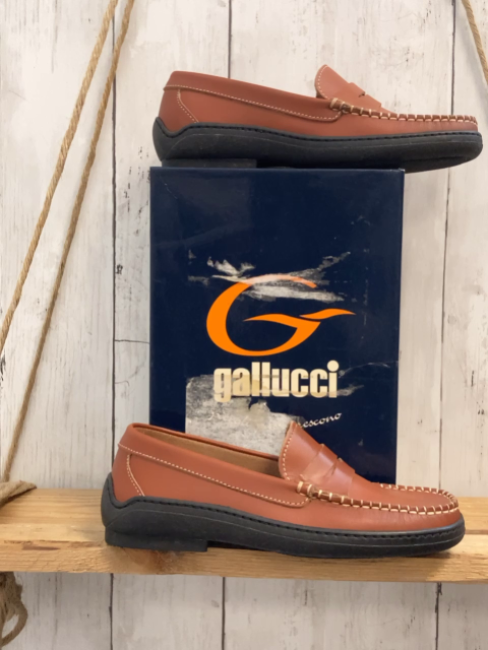 neu Galluci Schuhe  Gr. 33  braun 