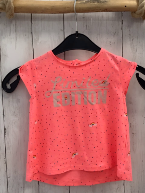 Zara  T-Shirt  Gr. 98  pink bunte Punkte silber Schrift 