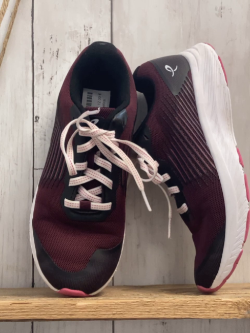 Energetics  Schuhe  Gr. 36  brombeere schwarz weiße Sohle 