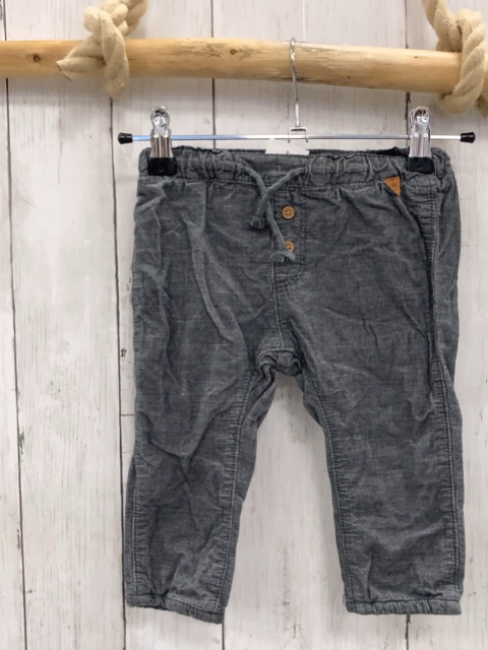 H&M  Hose  Gr. 80  grau Kord gefüttert 