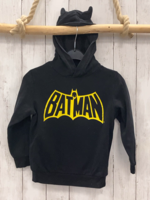 H&M  Pullover  Gr. 110  schwarz Kapuze gelber Druck Batman 