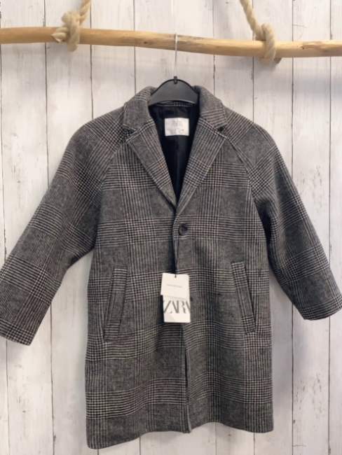 neu Zara  Mantel  Gr. 128  grau schwarz gemustert 