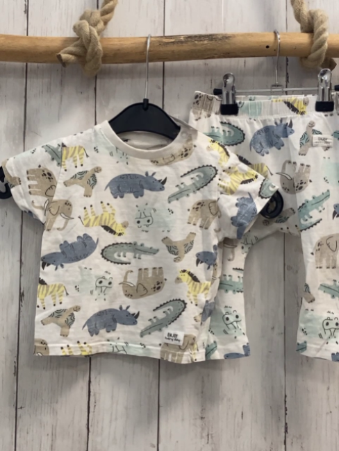 2tlg  T-Shirt + Leggings  Gr. 74  weiß bunte Wilde Tiere 