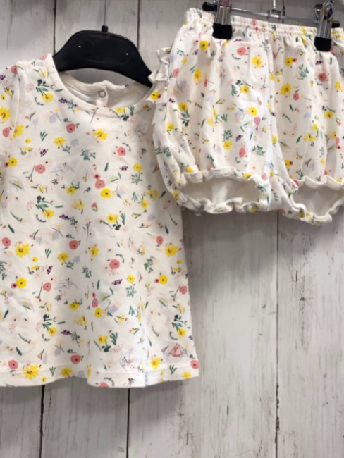 2tlg Petit Bateau  T-Shirt + Shorts  Gr. 80  weiß Blumen 
