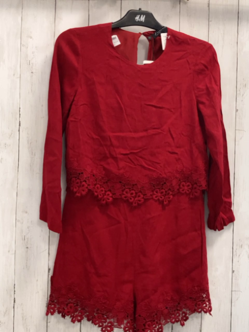 neu Zara  Playsuit  rot Blumenstickerei NP 59,95 € 