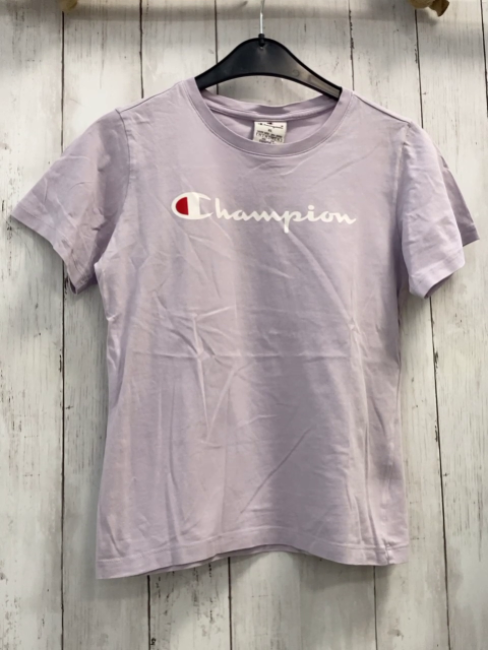 Champion  T-Shirt  Gr. 152  lavendel weiße Schrift 