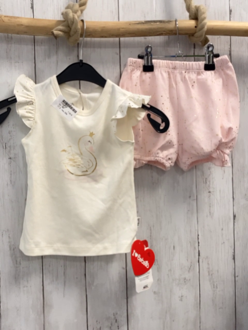 neu 2tlg  T-Shirt + Shorts  Gr. 80  creme goldener Schwan + rot mit goldenen Glitzersternen 