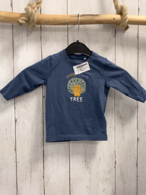 Name it  Langarmshirt  Gr. 62  blau Schrift 